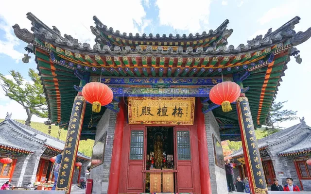 五台山寺庙景点配图2