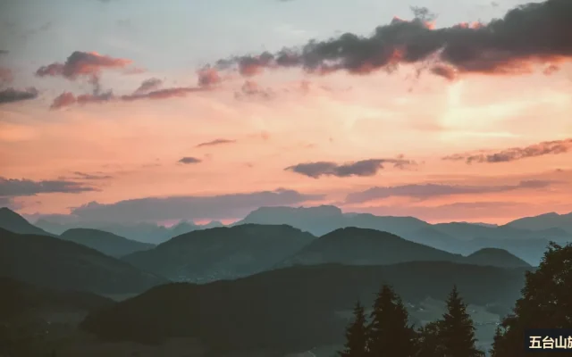 五台山附近的旅游景点有哪些？周边游推荐